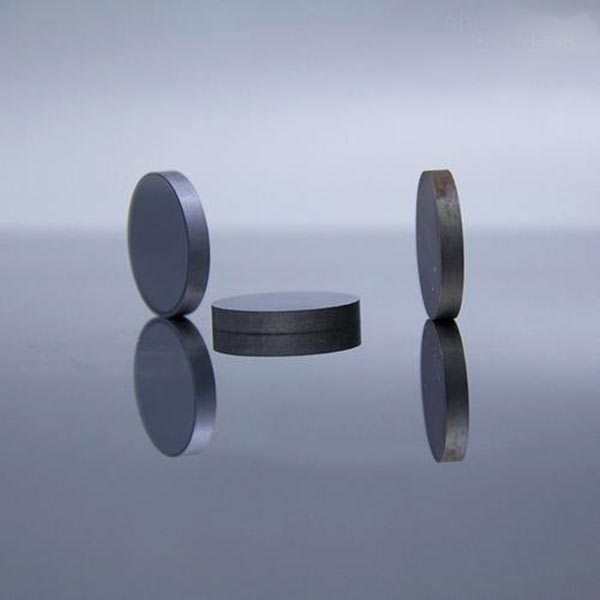 Passive Q-Switch V:YAG Crystal Yttrium-Aluminum Garnet Crystals Personalizable